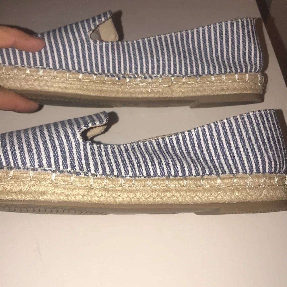 NWOT Women’s Canvas Espadrilles